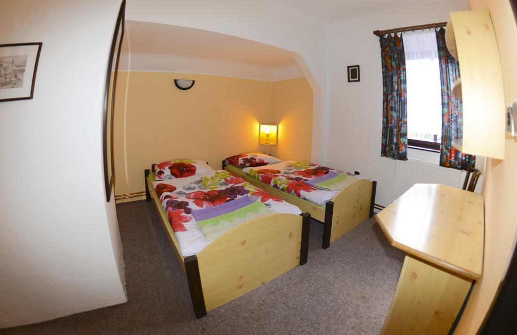 Penzion Ve Dvorku Cesky Krumlov Bagian luar foto